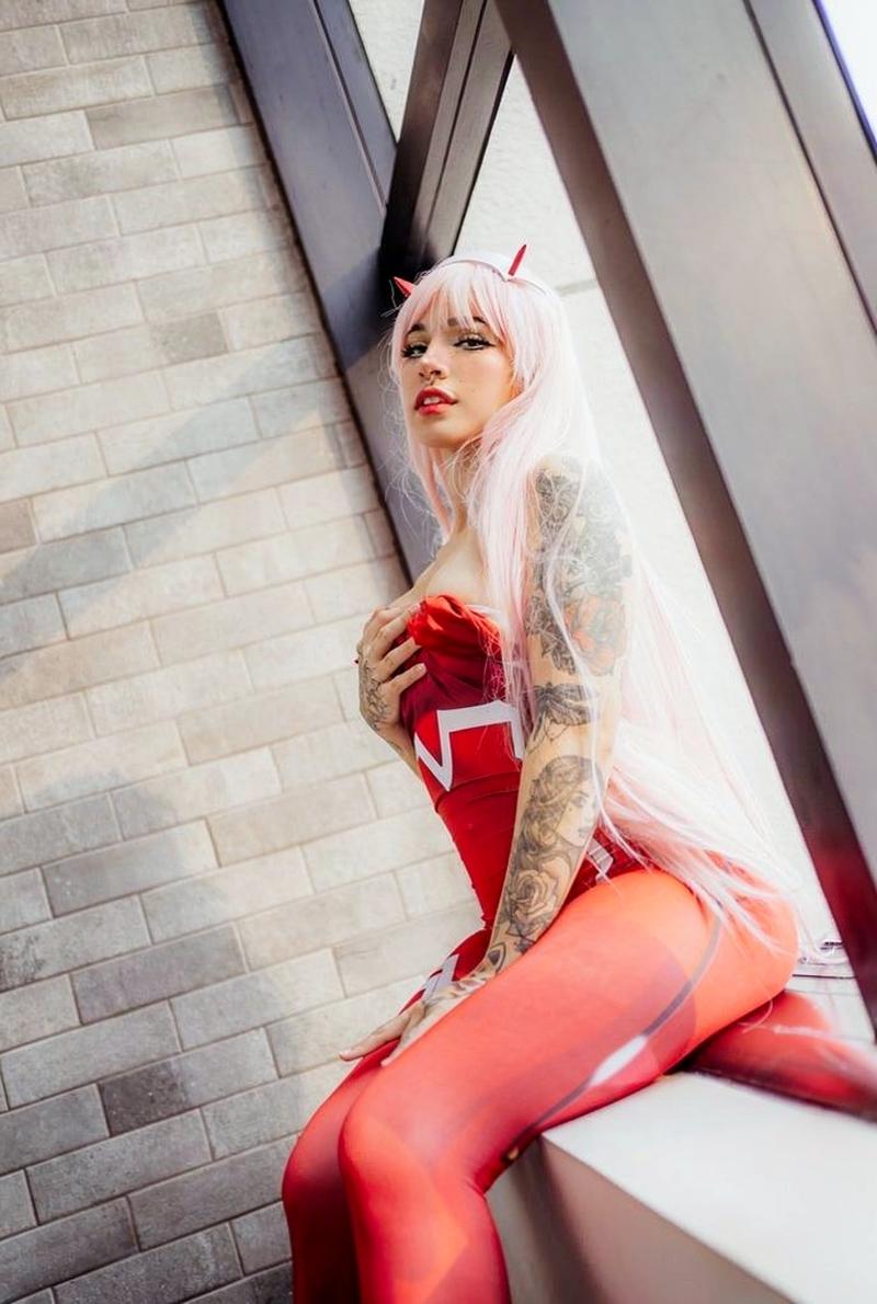 Zero Two cosplay phong cách lãng mạn buồn