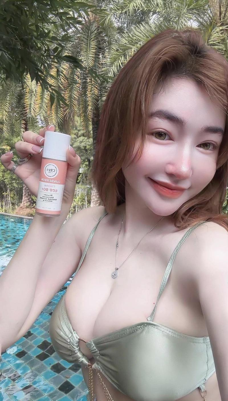 Nữ beauty nụ cười ngọt ngào rạng ngời