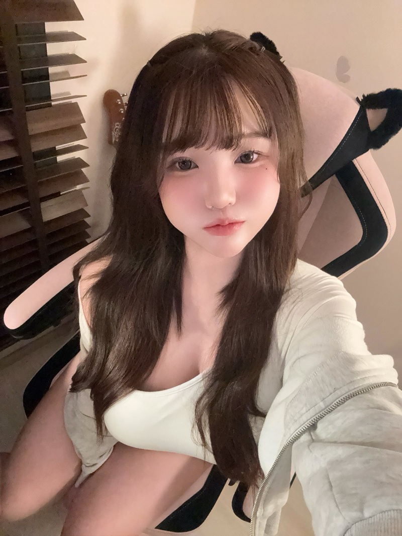 Ảnh sex God Neko OnlyFans Leak lồn chặt khít