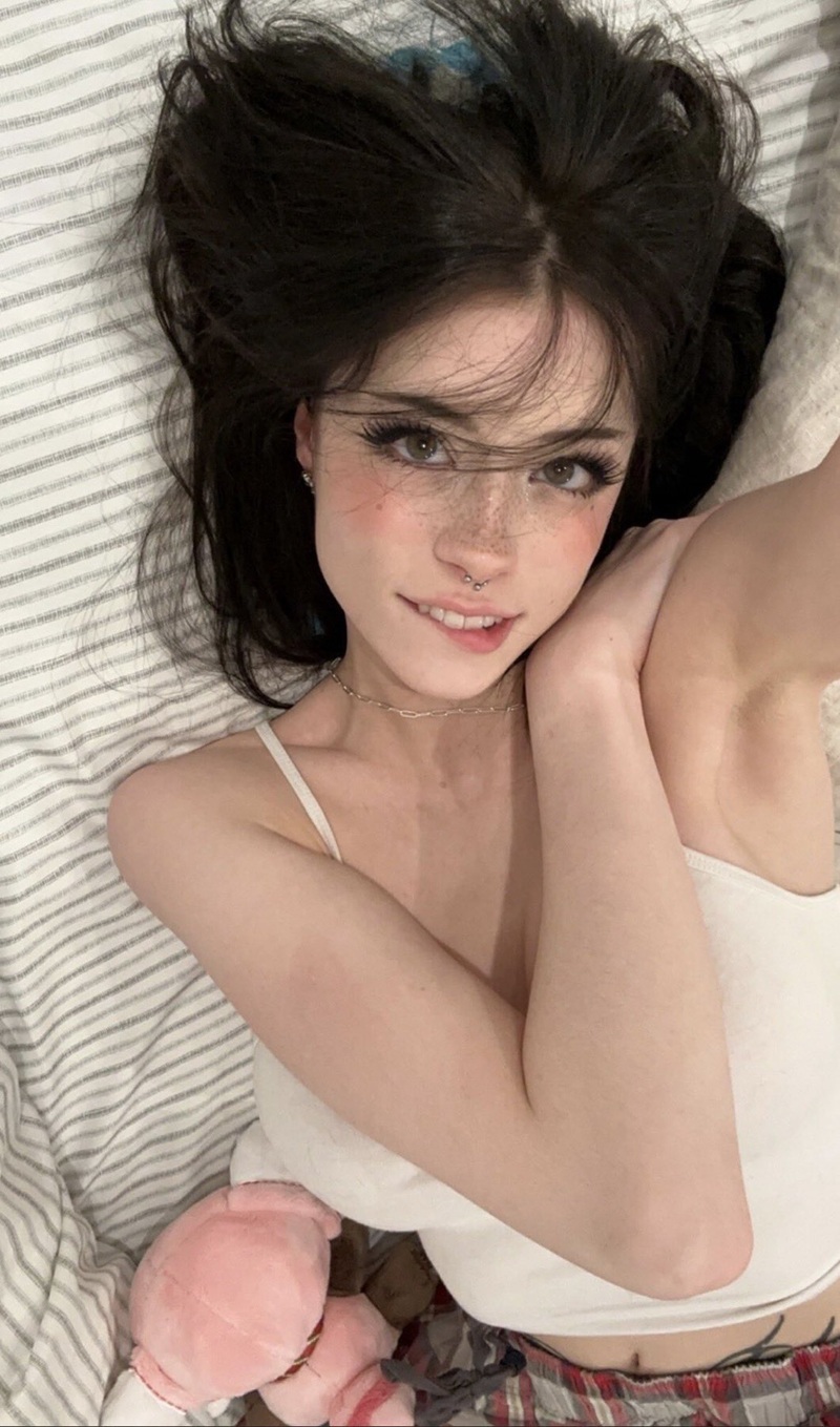Ảnh Hannahowo OnlyFans Leak mông to bịt chặt dâm