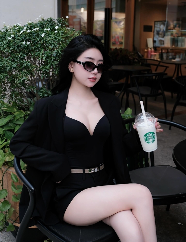 Bộ ảnh Lê Kim Loan với phong cách chụp hình chuyên nghiệp