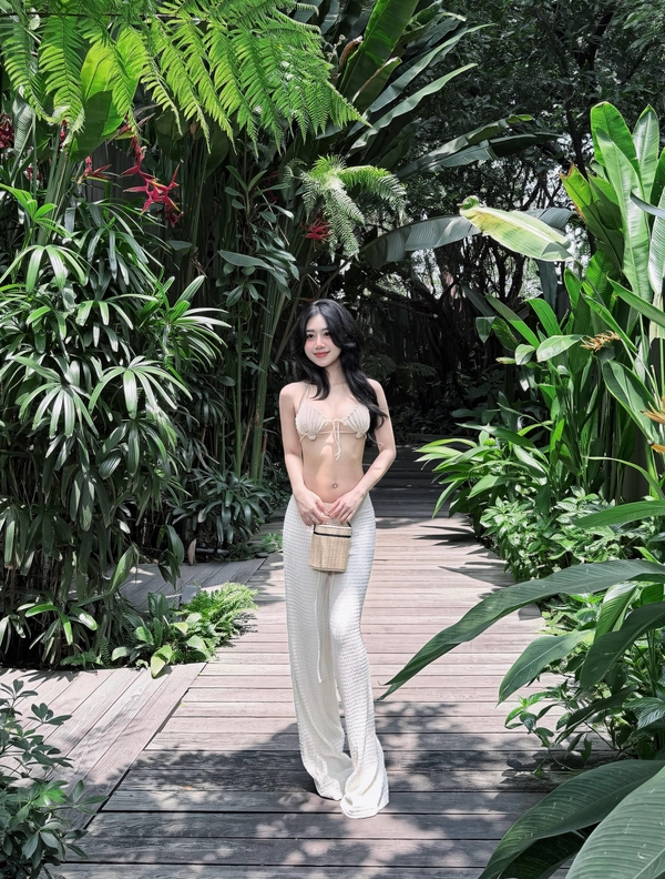 Lê Kim Loan trong bộ sưu tập hình ảnh mới nhất