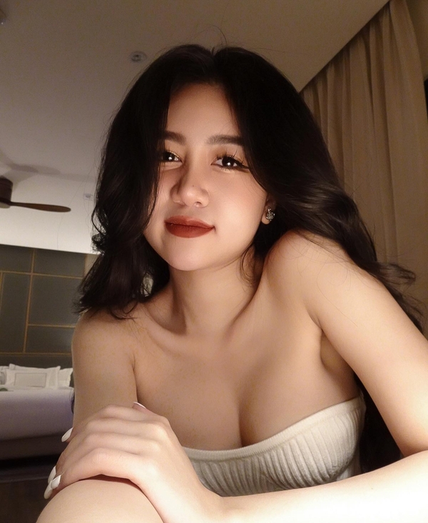 Bộ sưu tập ảnh Lê Kim Loan đẹp và ấn tượng