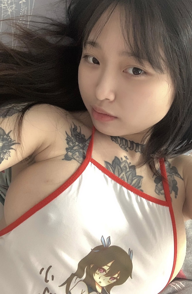 Bú cặc sâu nghẹn thở Mphuongggg dâm