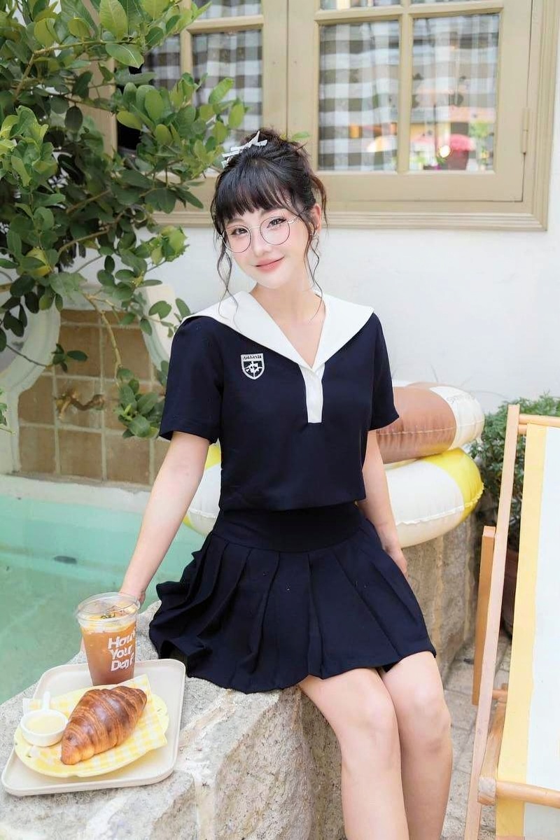 Cô gái style Hàn Quốc makeup fresh