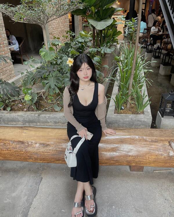 TikToker Lan Xinh Yêu 9
