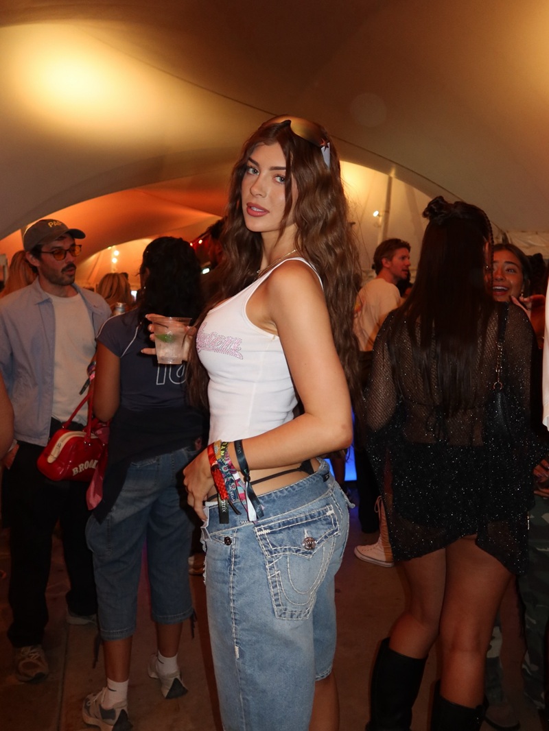 Ảnh Victoria Kuhnley queenpussybossv ngón tay móc lồn