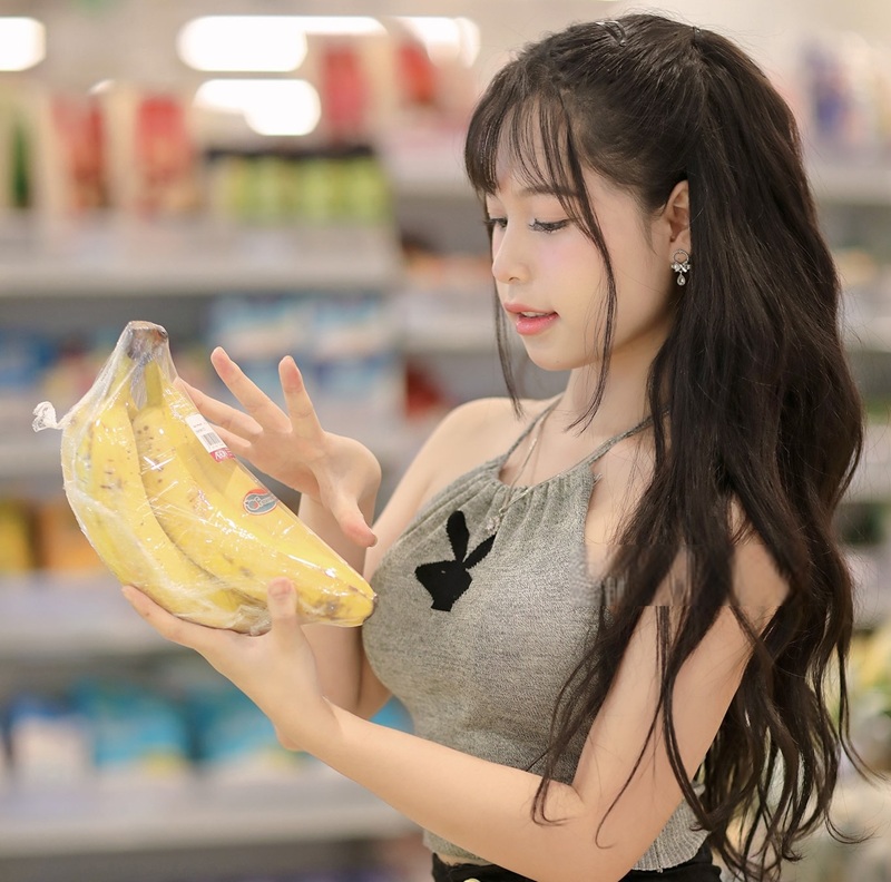 Ảnh Yeulolita đang tự sờ lồn khoái lạc