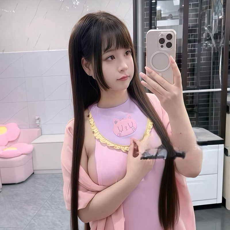 Ảnh Yeulolita đang thủ dâm ướt đẫm
