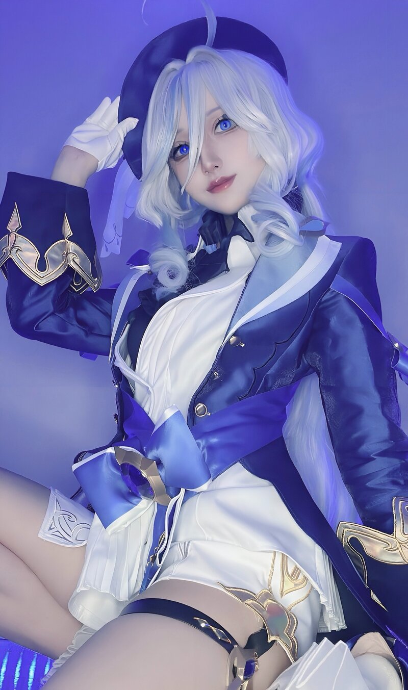 cosplay furina 8