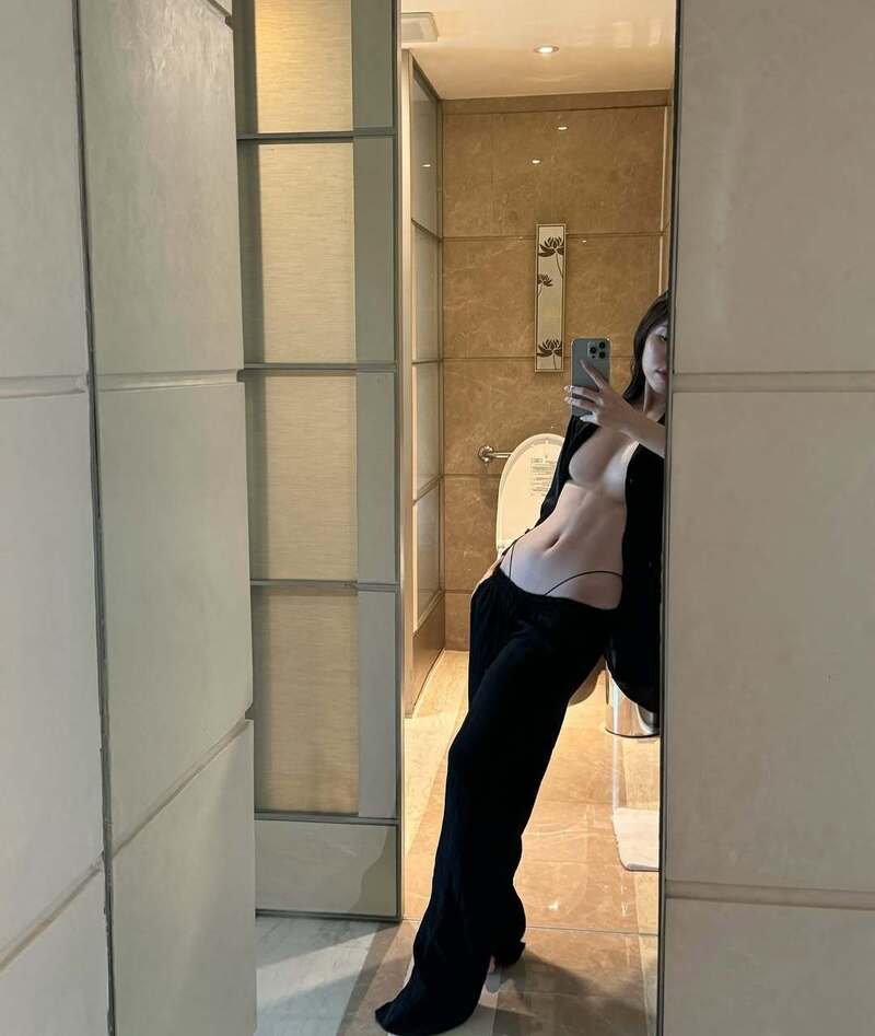 Ảnh Sex Dương Nguyệt Cầm (@duongcam0909) 11