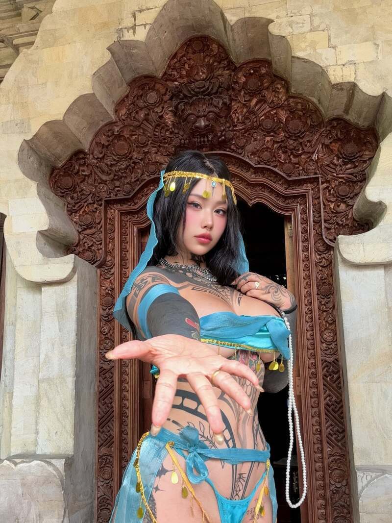 Bigcatmia 14